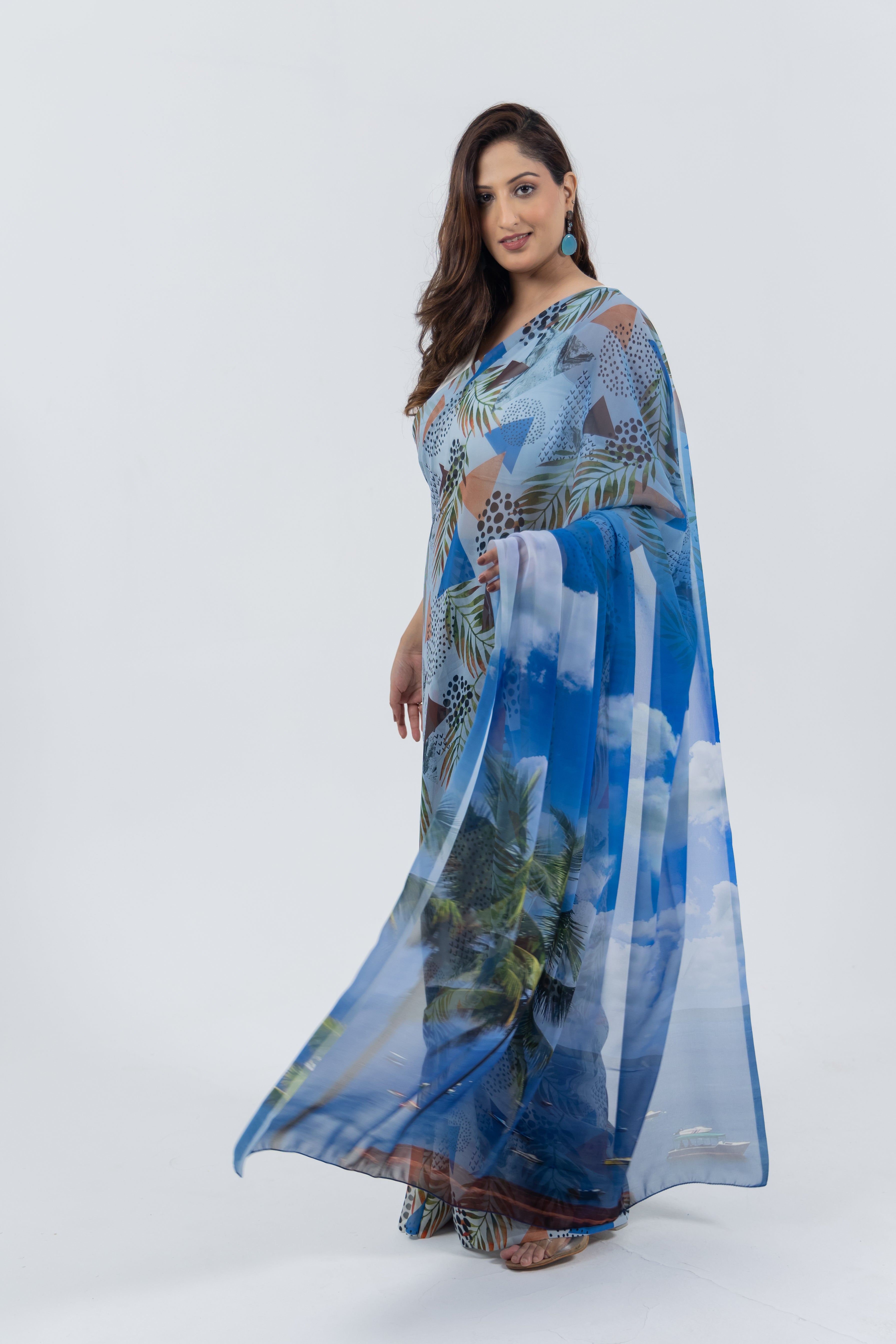 World With U Women’s Designer Saree – Travel Theme | Candolim Beach Goa Print | Beach-Inspired Saree