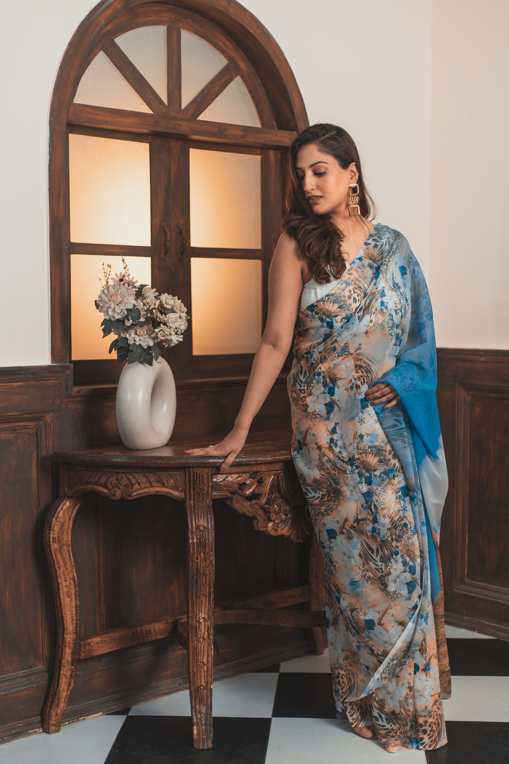 World With U Women’s Designer Saree – Travel Theme | Great Pyramid of Giza Print | Heritage-Inspired Saree