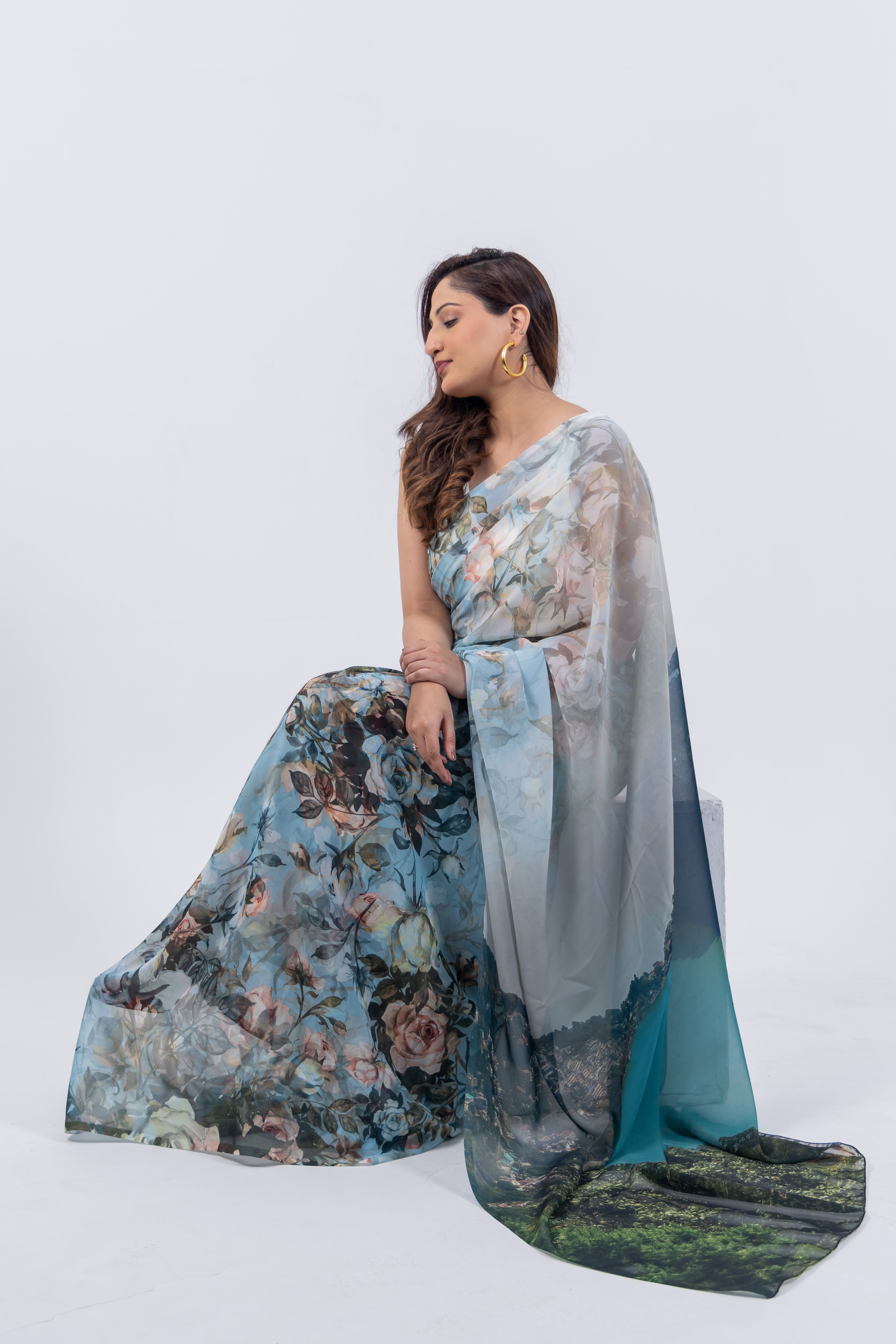 World With U Women’s Designer Saree – Travel Theme | Nainital Lake Print | Nature-Inspired Drape