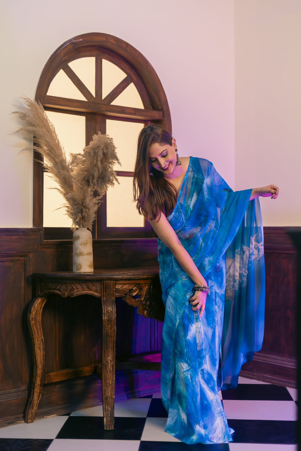 World With U Women’s Designer Saree – Travel Theme | Kanchenjunga Mountain Print | Himalayan-Inspired