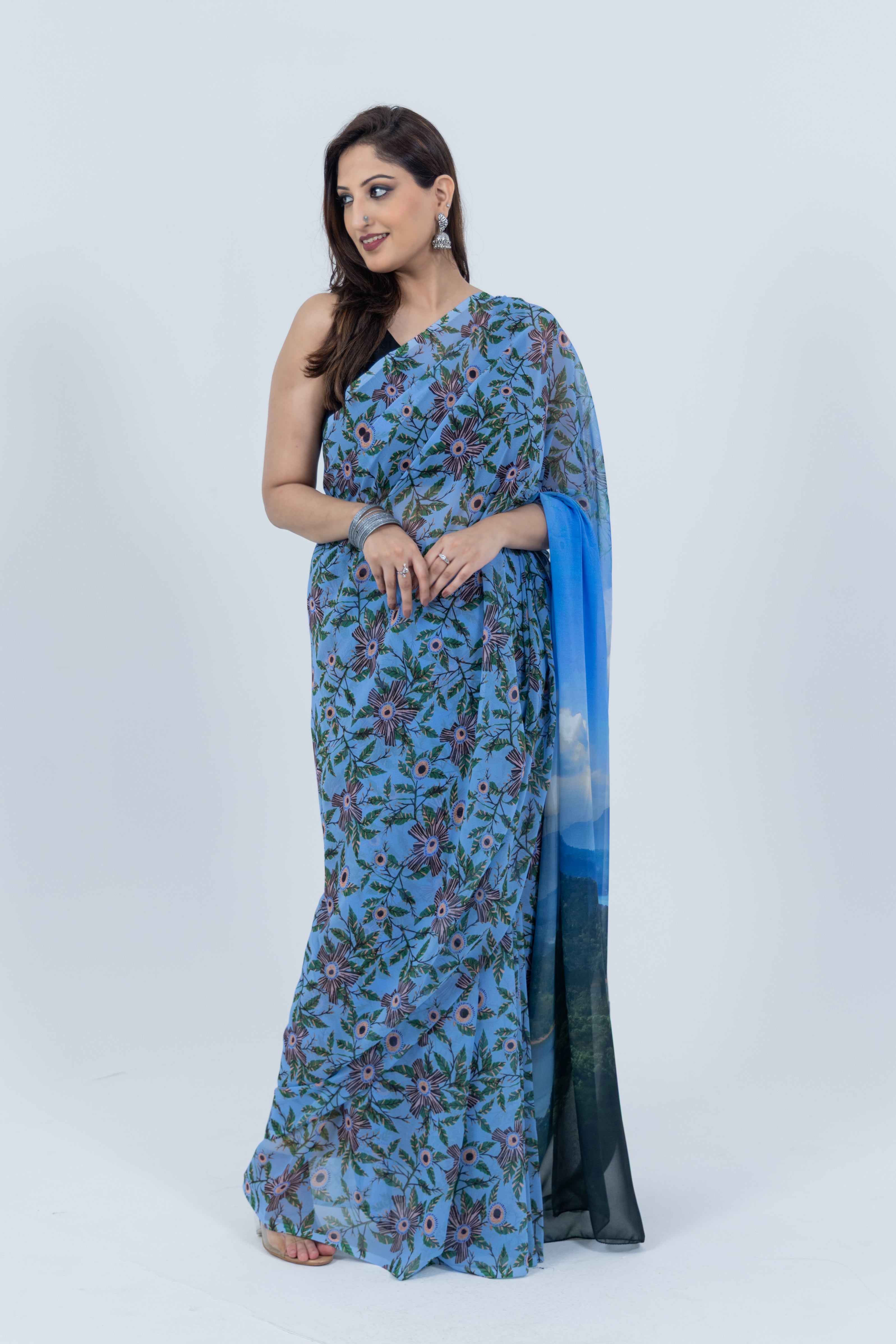 World With U Women’s Designer Saree – Travel Theme | Kotmale Reservoir Sri Lanka Print | Scenic Wear