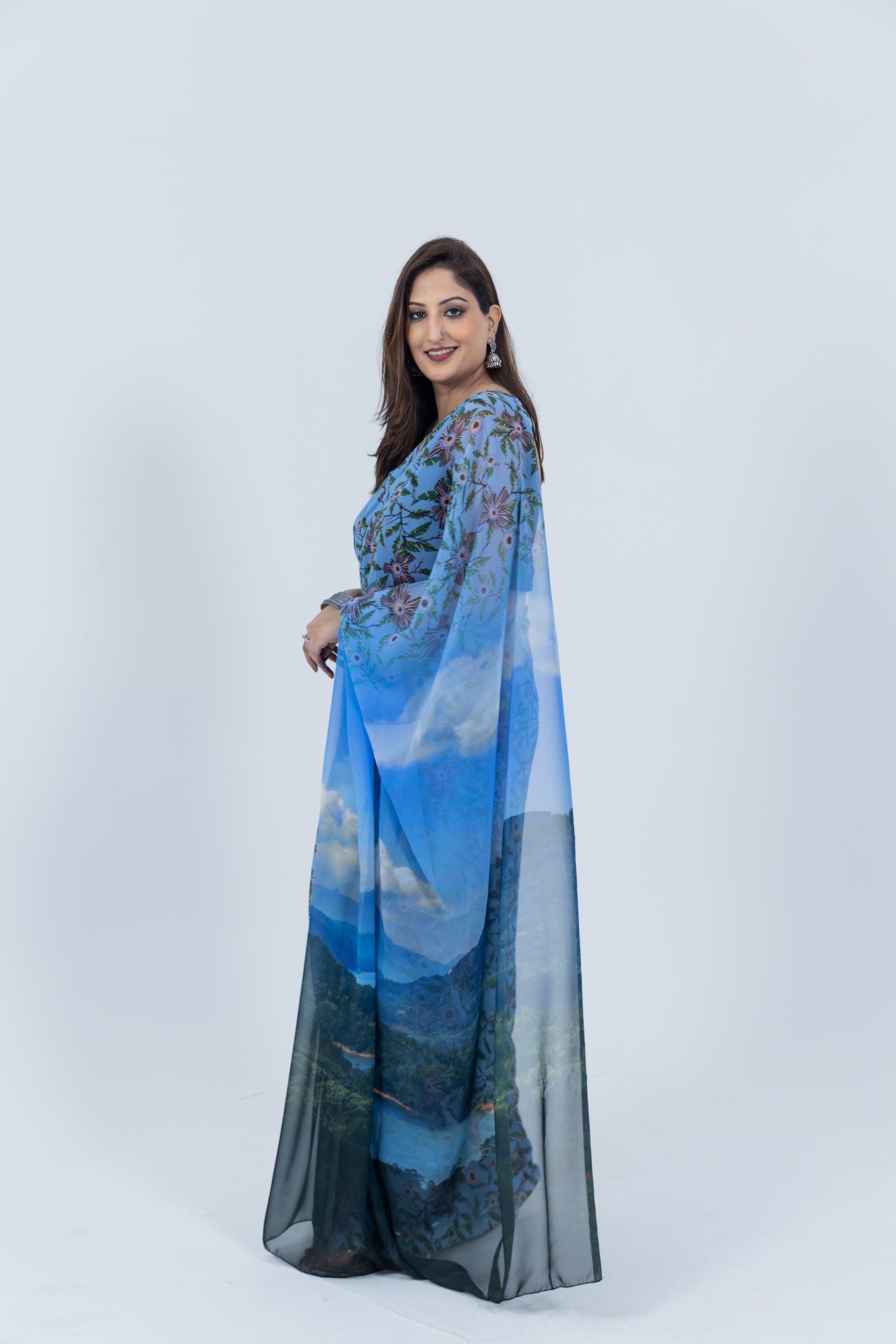 World With U Women’s Designer Saree – Travel Theme | Kotmale Reservoir Sri Lanka Print | Scenic Wear
