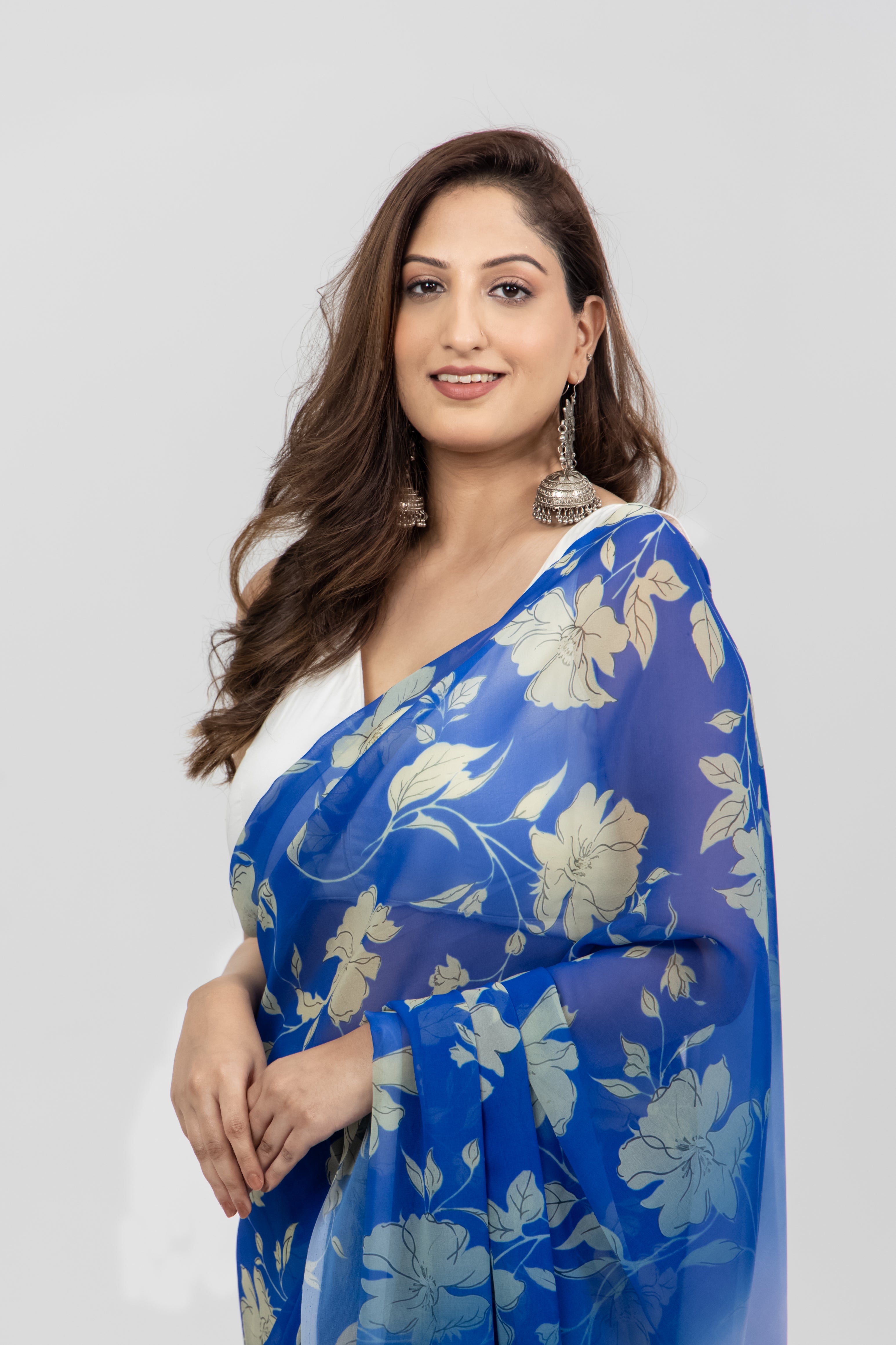 World With U Women’s Designer Saree – Travel Theme | Taj Mahal Print | Ethnic Wear | Soft Fabric